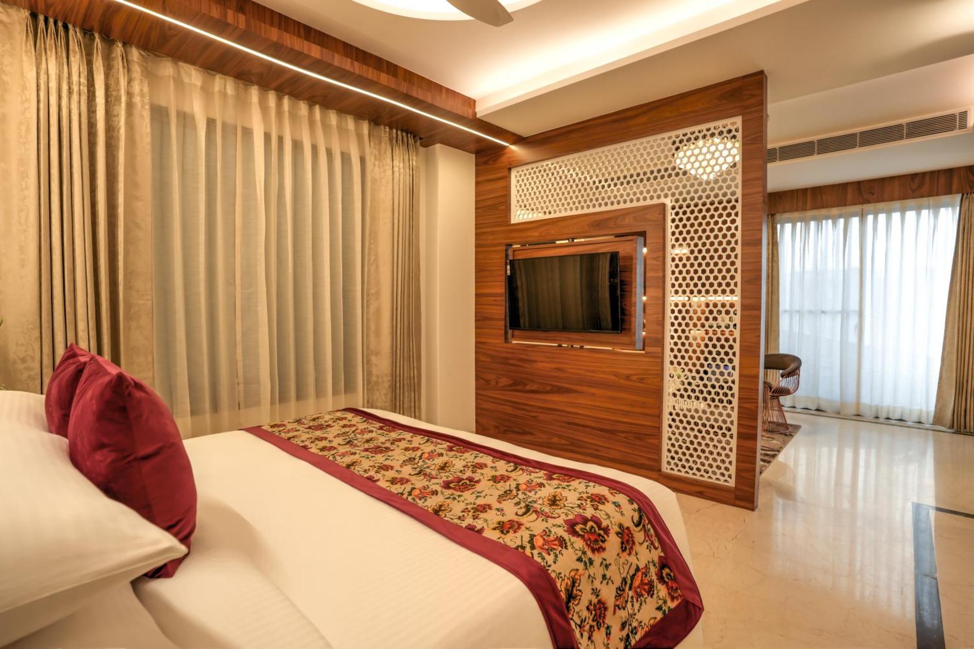 Rj Hotel - Managed By Atithi House Greater Noida Exterior foto